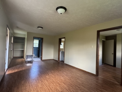 Small Country Home on 5 Acres McNariy County TN - image 14
