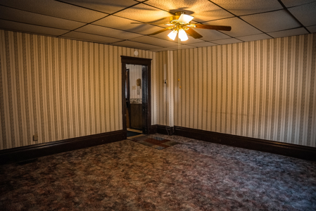 Online-Only Auction | 253+/- Acre Farm with Two Homes - image 15