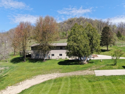 Online-Only Auction | 253+/- Acre Farm with Two Homes - image 36