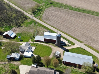 Online-Only Auction | 253+/- Acre Farm with Two Homes - image 4