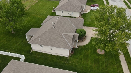 Home for sale in Raymore Missouri - image 23