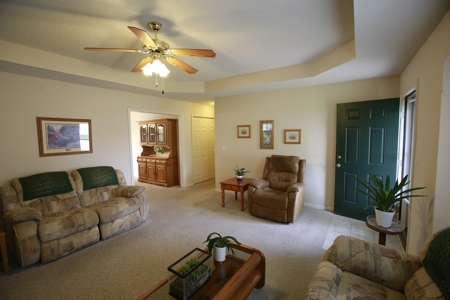 Home for sale in Raymore Missouri - image 16