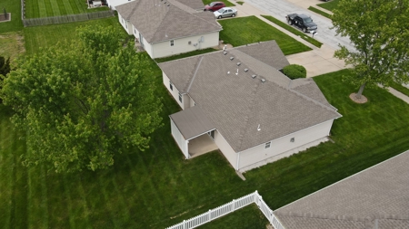 Home for sale in Raymore Missouri - image 24