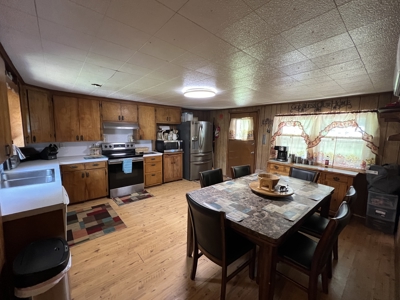 Country Home and 40 Acres – Pasture, Woods, Ponds & Scenic Views - image 21