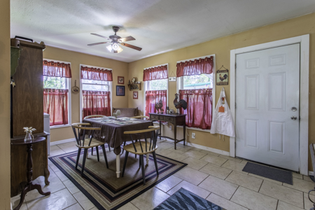 Home For Sale in Salem, Arkansas - image 10