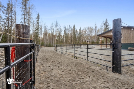Private Horse Property for Sale in Anchorage, AK w/ Home Warranty - image 42