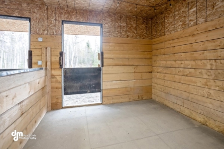 Private Horse Property for Sale in Anchorage, AK w/ Home Warranty - image 40