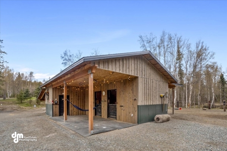 Private Horse Property for Sale in Anchorage, AK w/ Home Warranty - image 36