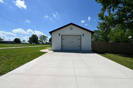 Home for you sale El Dorado Springs MO - image 3
