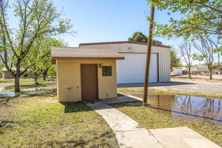 Custom Home with Dream Shop & Room for Horses in Mesilla Park, NM - image 35