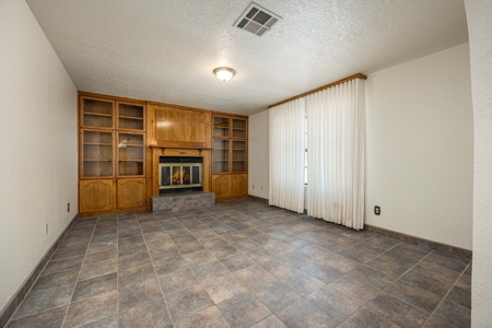 Custom Home with Dream Shop & Room for Horses in Mesilla Park, NM - image 18