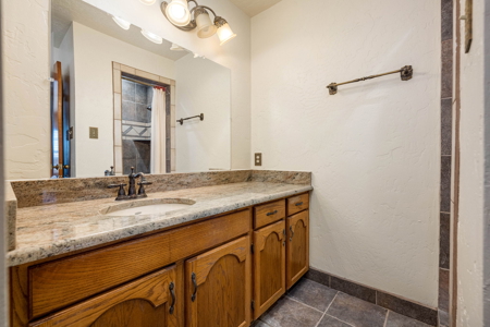 Custom Home with Dream Shop & Room for Horses in Mesilla Park, NM - image 30