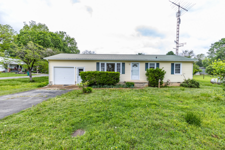 408 Style Street  Auction in Winchester Franklin County Tennessee - image 1