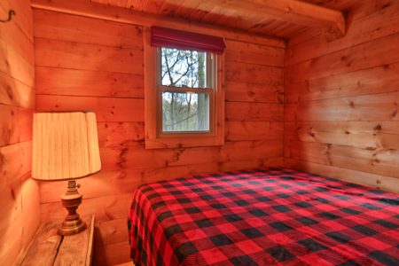 Mississippi River Hilltop Cabin for Sale in Crawford County, WI - image 20