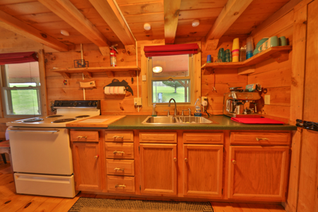 Mississippi River Hilltop Cabin for Sale in Crawford County, WI - image 16