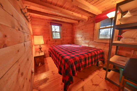 Mississippi River Hilltop Cabin for Sale in Crawford County, WI - image 19