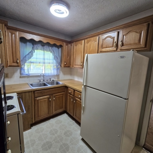 Brick Ranch Home for Sale in Pembroke VA - image 16