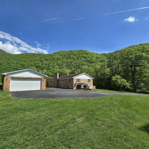 Brick Ranch Home for Sale in Pembroke VA - image 9