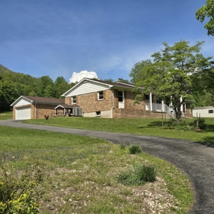 Brick Ranch Home for Sale in Pembroke VA - image 13
