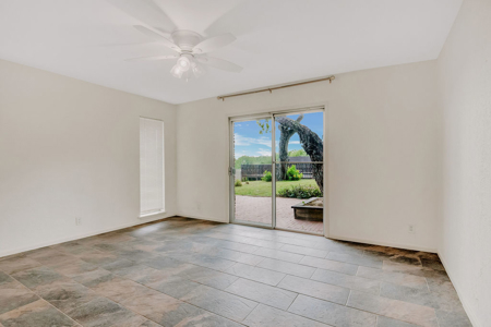 Unique Contemporary Nueces River Front Home - image 11