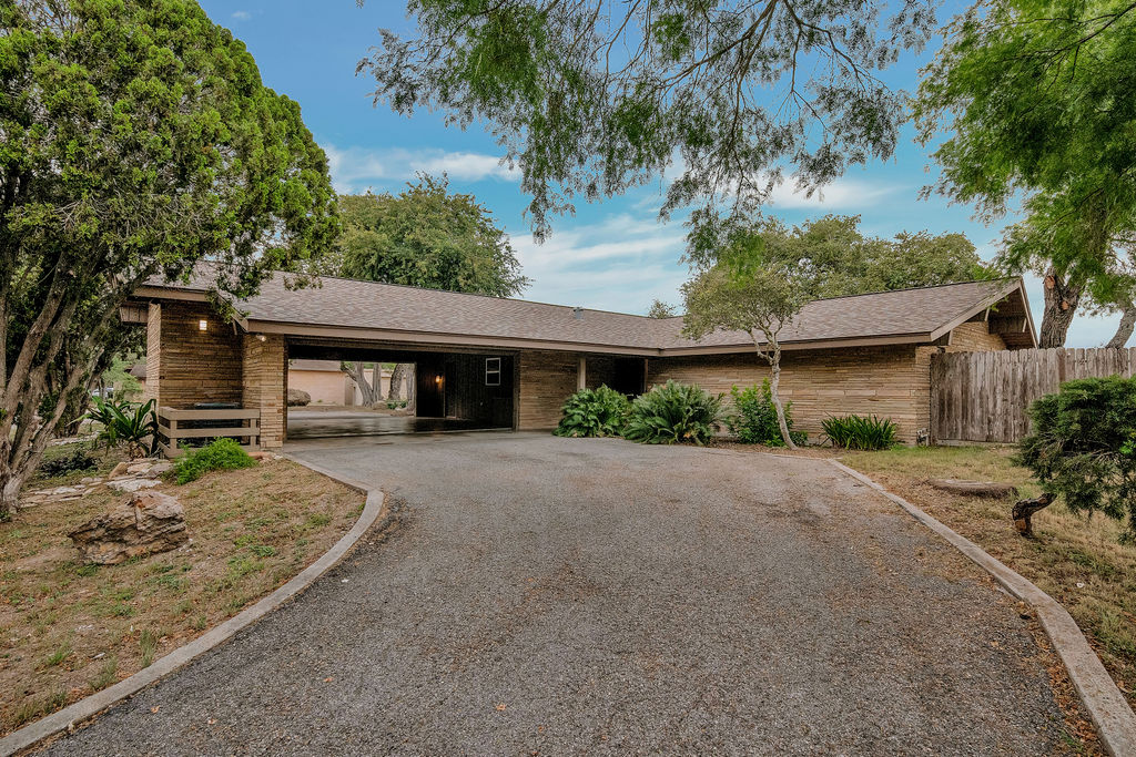 Carport, Front Door