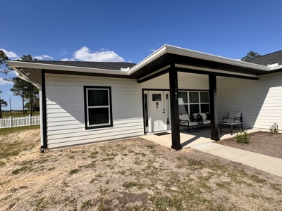 Country Home on Corner Property For Sale in Lake Butler, FL! - image 5