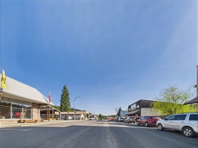 Secluded Mountain Home with Year-Round Recreation in Pierce, ID - image 12