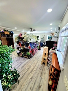 Lakefront Property Country Homes With Acreage For Sale - image 22