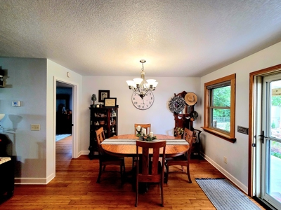 Lakefront Property Country Homes With Acreage For Sale - image 24