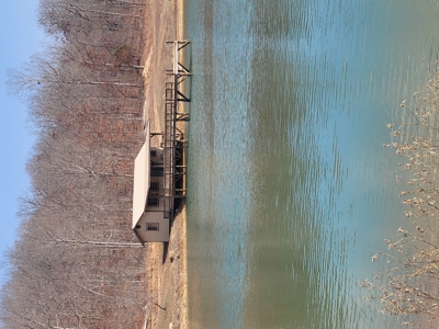 Lakefront Property Country Homes With Acreage For Sale - image 16