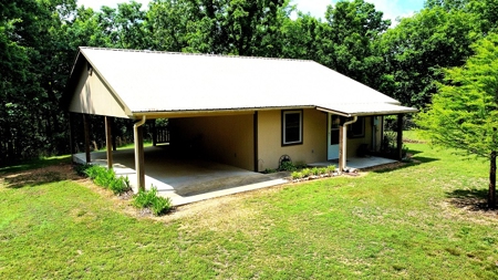 Lakefront Property Country Homes With Acreage For Sale - image 7