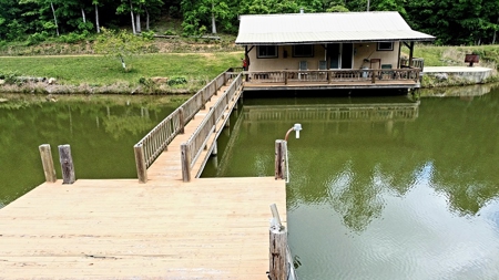Lakefront Property Country Homes With Acreage For Sale - image 18