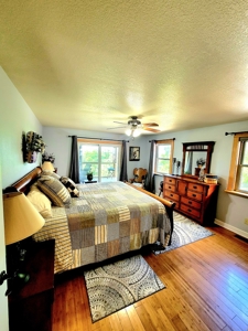 Lakefront Property Country Homes With Acreage For Sale - image 39