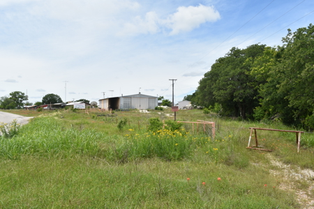House and Shop on nearly 2 acres in Young County, Texas - image 8