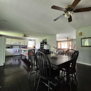 Home for Sale in Fayette, MO, 5 Bed / 4 Bath, 2 Blocks from CMU - image 15