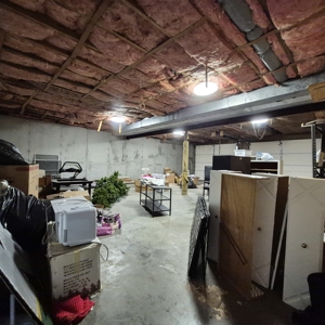 Home for Sale in Fayette, MO, 5 Bed / 4 Bath, 2 Blocks from CMU - image 29