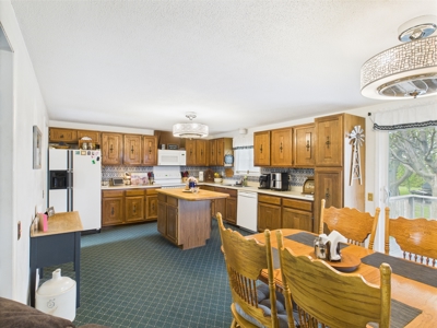 Dual Living in the Country: Two Homes, One Beautiful Property - image 4