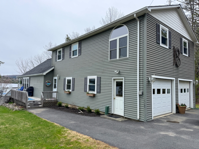 Lincoln Maine Lakeside Retreat - image 2
