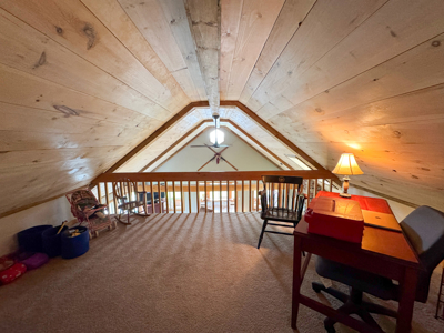 Lincoln Maine Lakeside Retreat - image 25
