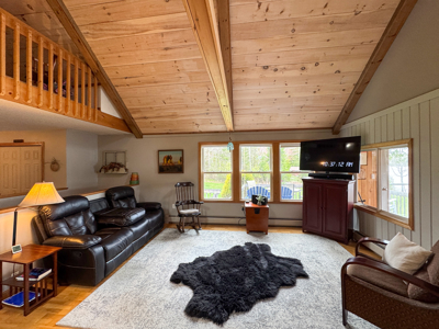 Lincoln Maine Lakeside Retreat - image 19