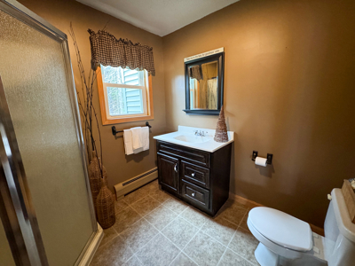 Lincoln Maine Lakeside Retreat - image 20