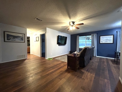 Brick Home For Sale in Powderly TX - image 8