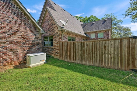 Large Country Home for Sale in Grayson County, Texas - image 32