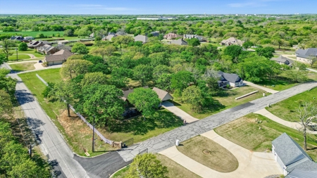 Large Country Home for Sale in Grayson County, Texas - image 35