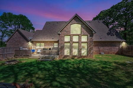 Large Country Home for Sale in Grayson County, Texas - image 37