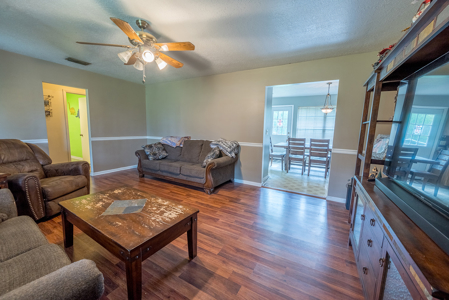 3-Bedroom 2-Bath Home Country Home in Historic White Springs, FL - image 5