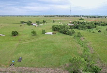 Country Home For Sale Near Cordell, Oklahoma - image 36