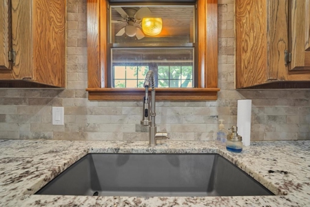 Country Home For Sale Near Cordell, Oklahoma - image 13