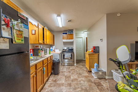 6-Unit Apartment Complex for Sale in Martin, TN - image 13