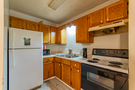 6-Unit Apartment Complex for Sale in Martin, TN - image 43